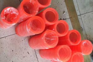 Plastic tube